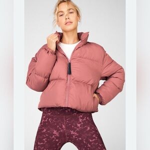 Fabletics Wander Cropped Puffer Coat Pink Size XS.